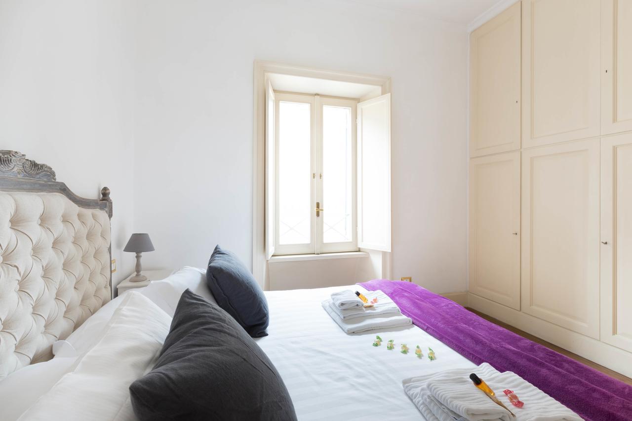 Capital Navona Luxury Apartment Casa E Appartamento Per Vacanze Рим Экстерьер фото